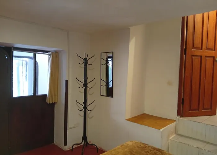 Rumi House Bed & Breakfast *